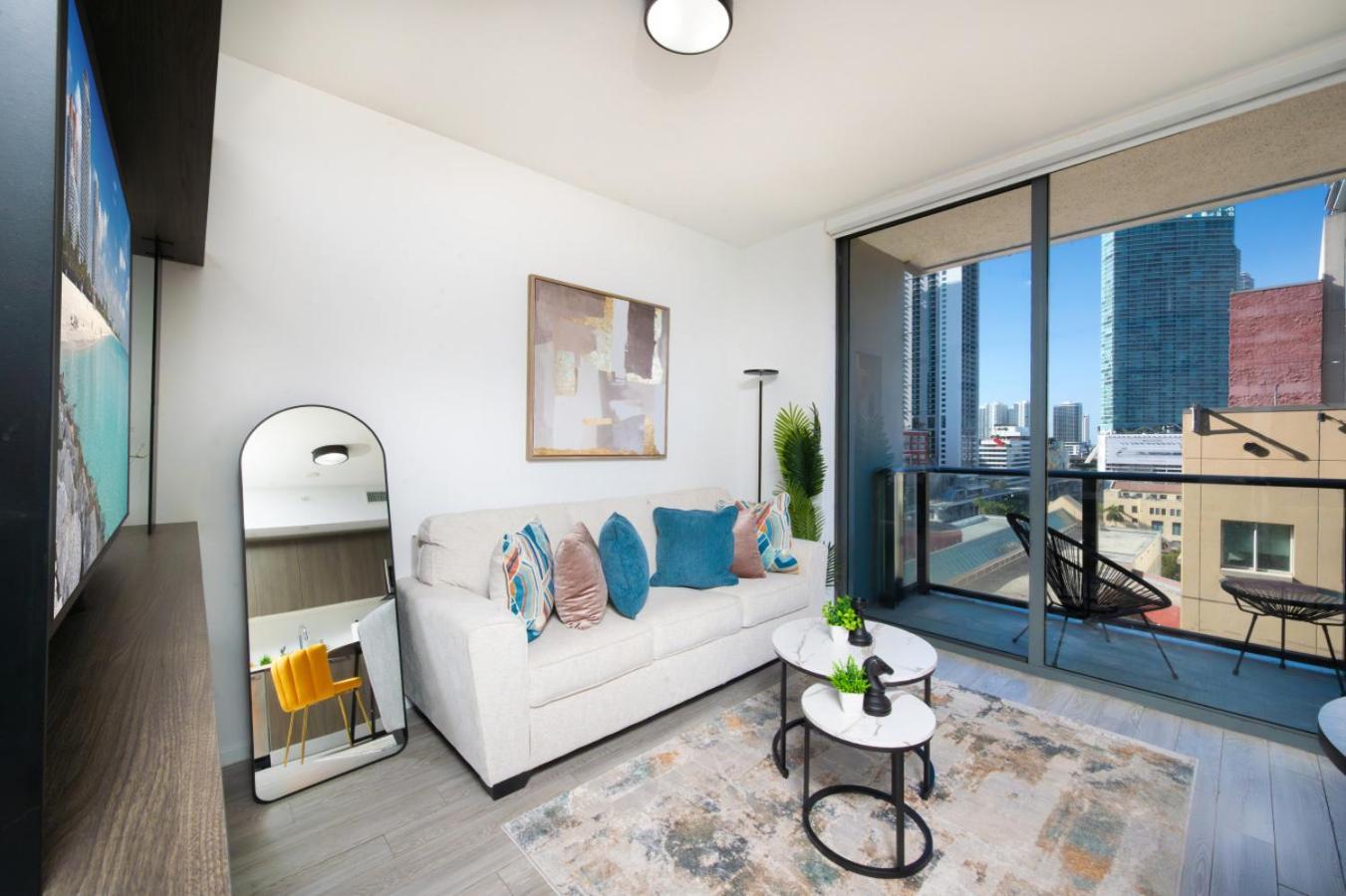 마이애미 Luxury Loft - Free Parking - Ocean View - Brickell Downtown 아파트 객실 사진