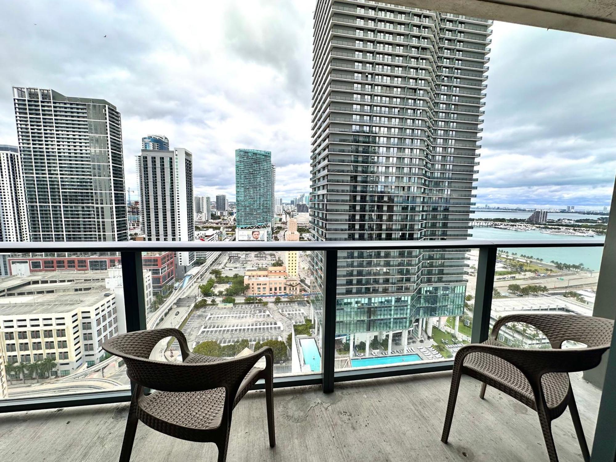 마이애미 Luxury Loft - Free Parking - Ocean View - Brickell Downtown 아파트 객실 사진
